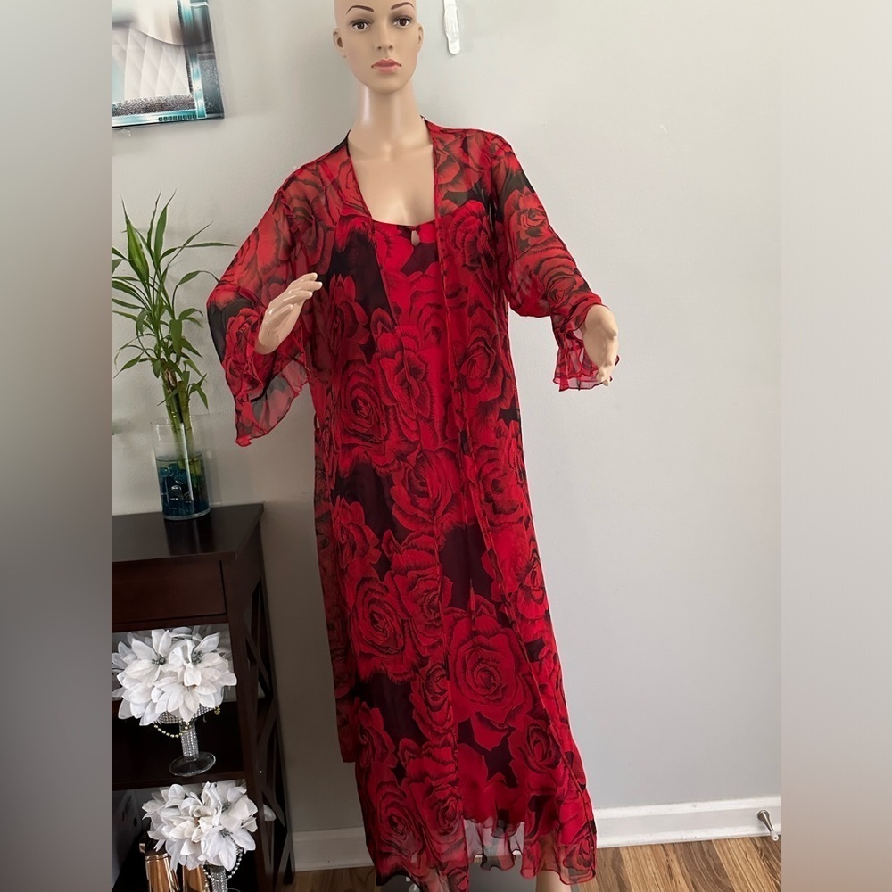 LORD & TAYLOR Maxi Dress With A Sheer Cover Up Floral Red Sz M Party Cocktail